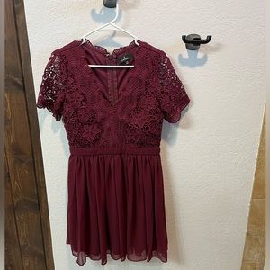 Lulus lace dress